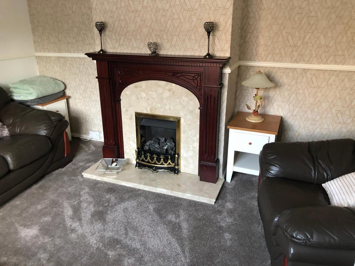 3-Bed House Waterfall Country Brecon Beacons Pontneddfechan エクステリア 写真