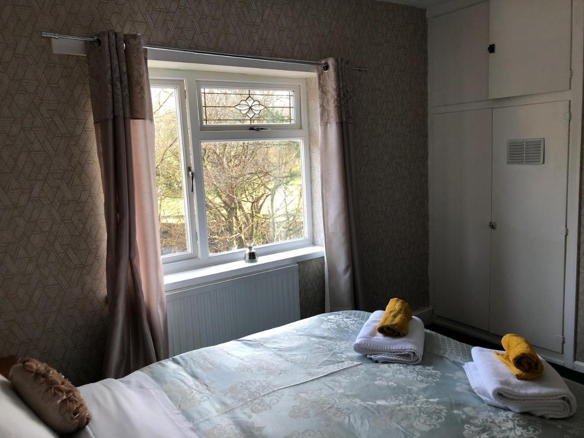 3-Bed House Waterfall Country Brecon Beacons Pontneddfechan エクステリア 写真