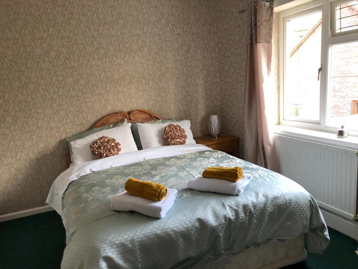 3-Bed House Waterfall Country Brecon Beacons Pontneddfechan エクステリア 写真